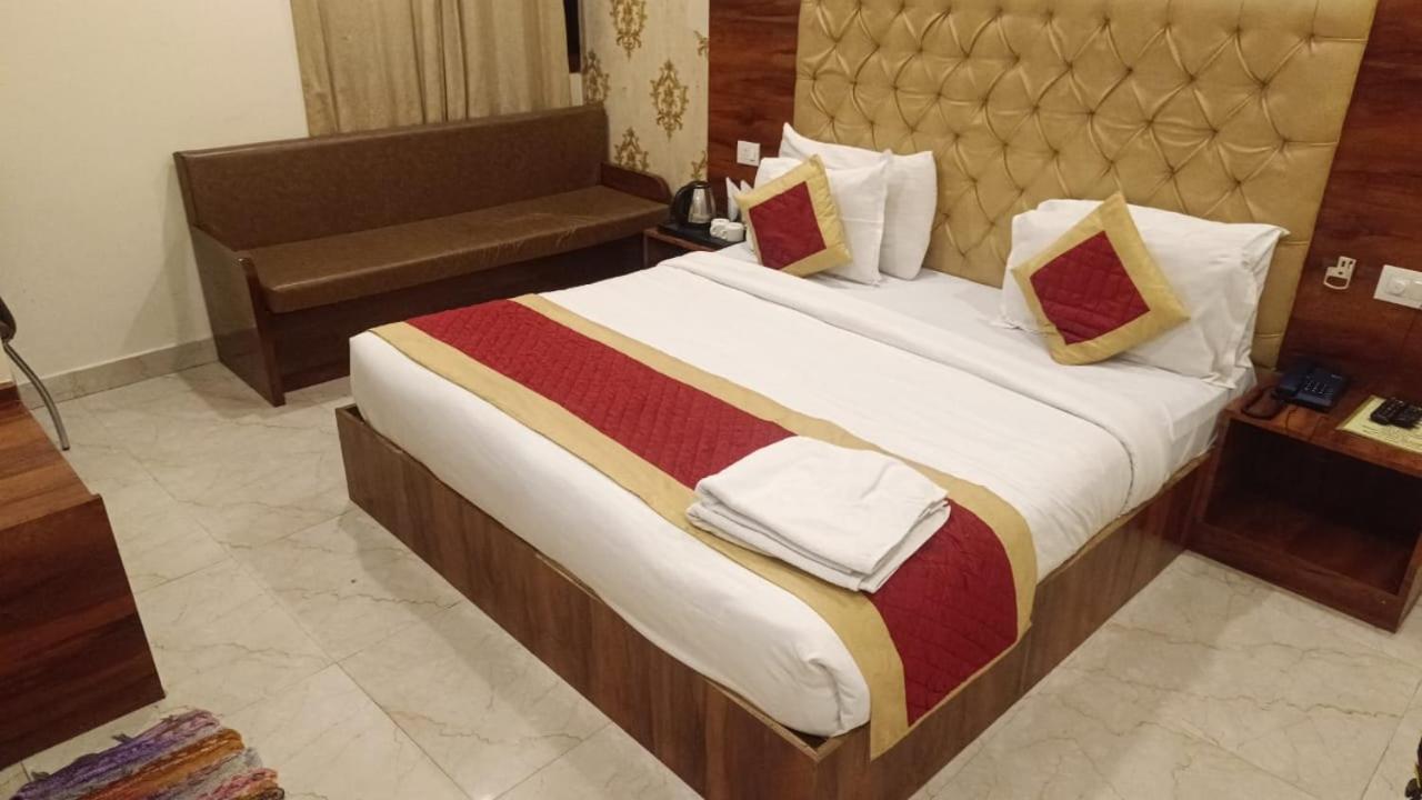 A One Hotels By Ventus Hotels & Resorts- Delhi Airport New Delhi Extérieur photo